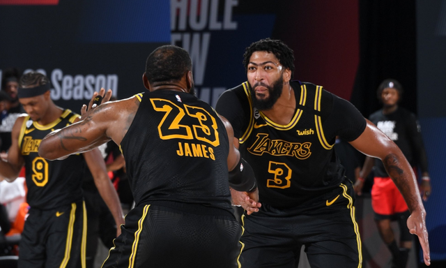 巴萨4-0领先毕包，为西超杯历史半场最大分差