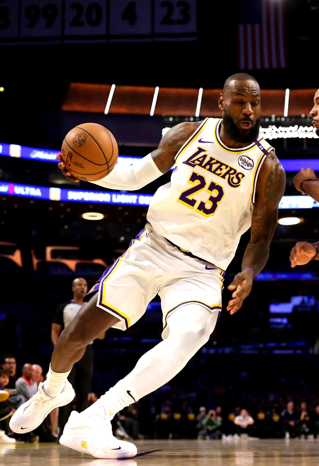 冲突升级！WBC或取消克劳福德胜利，三级无可争议拳王荣誉面临危机