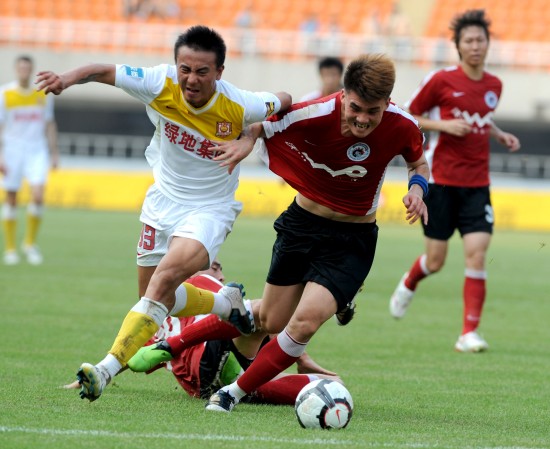 足球欧冠淘汰赛门票秒罄，黄牛翻倍叫价